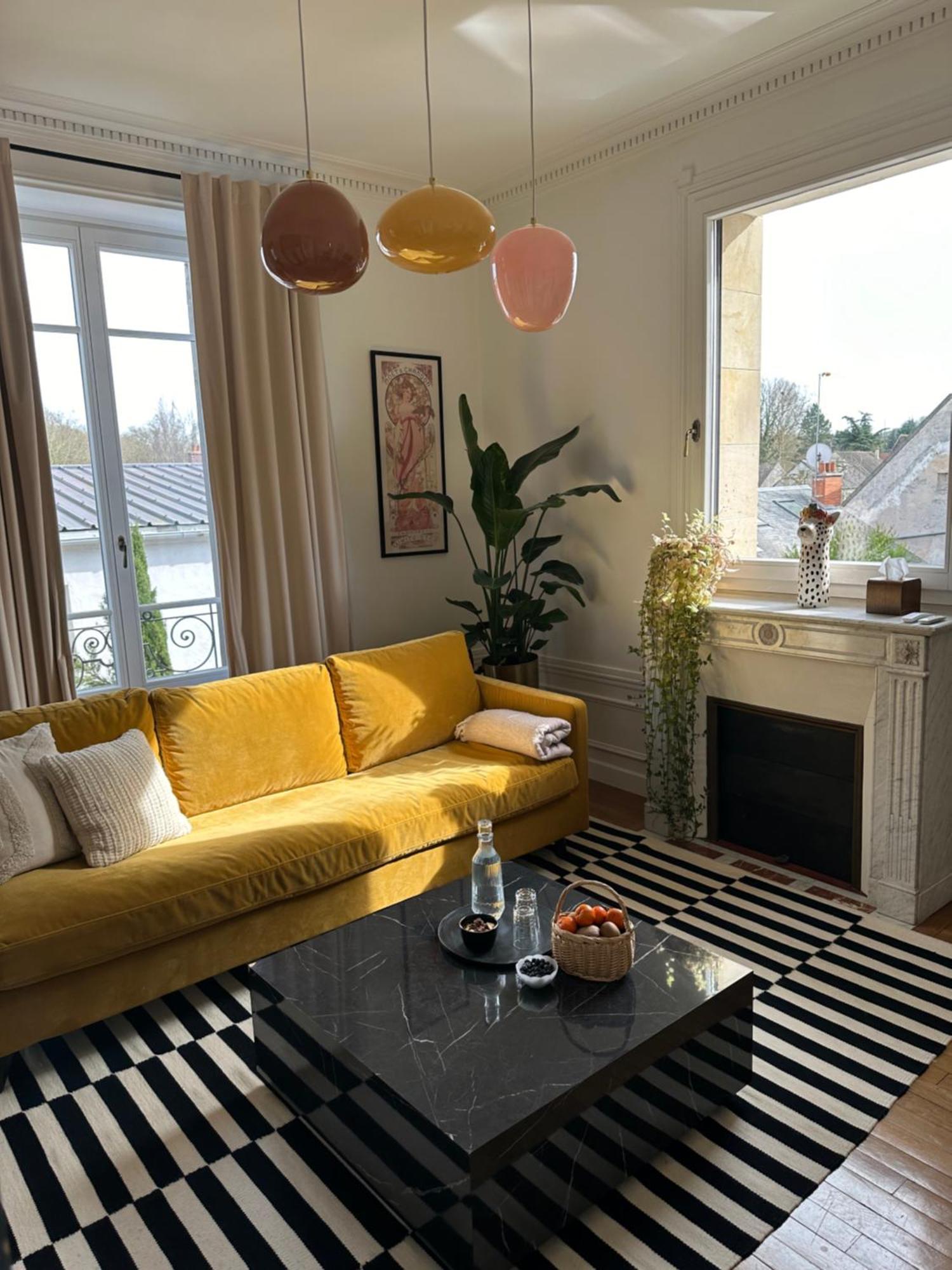La Grande Maison Lgm Lesches Exteriör bild